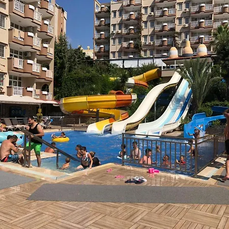 Apartman 5 Star Concept Pool And Aqua Park Alanya